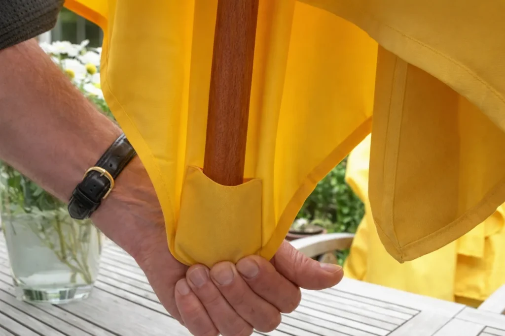 Parasoldoek.nl, Sonnenschirmbezug.de, Teloombrellone.it